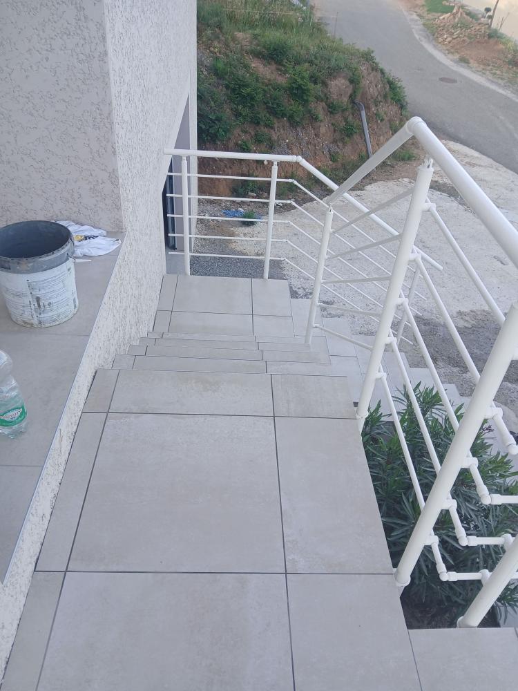 Terrasse avec margelles escaliers 2